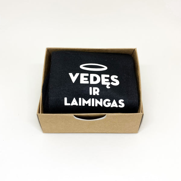 Kojinės su užrašu  „Vedęs ir laimingas“