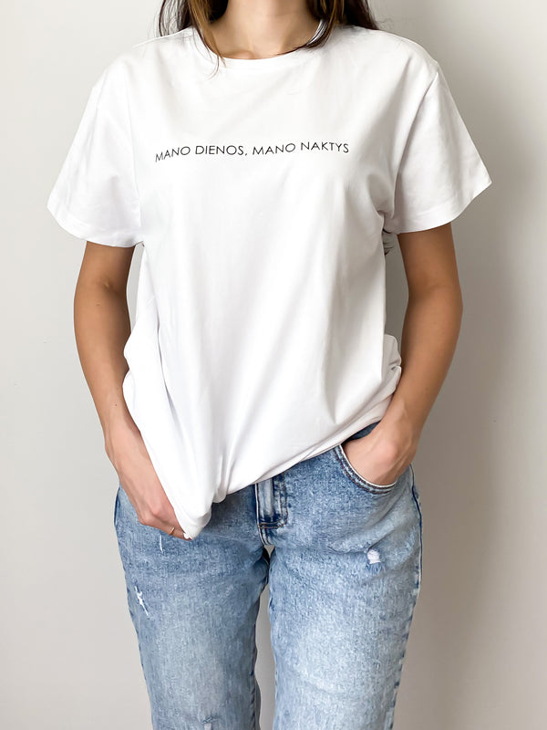 Unisex marškinėliai trumpomis rankovėmis „Mano dienos, mano naktys“